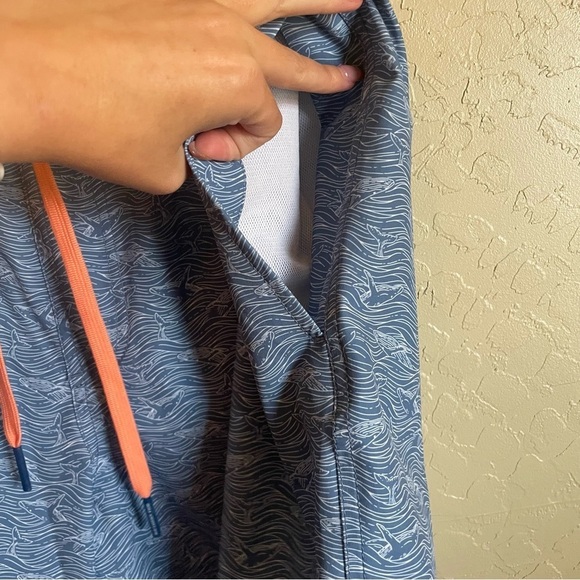 SOUTHERN TIDE
Men's The Whaler Swim Trunk - Picture 5 of 10